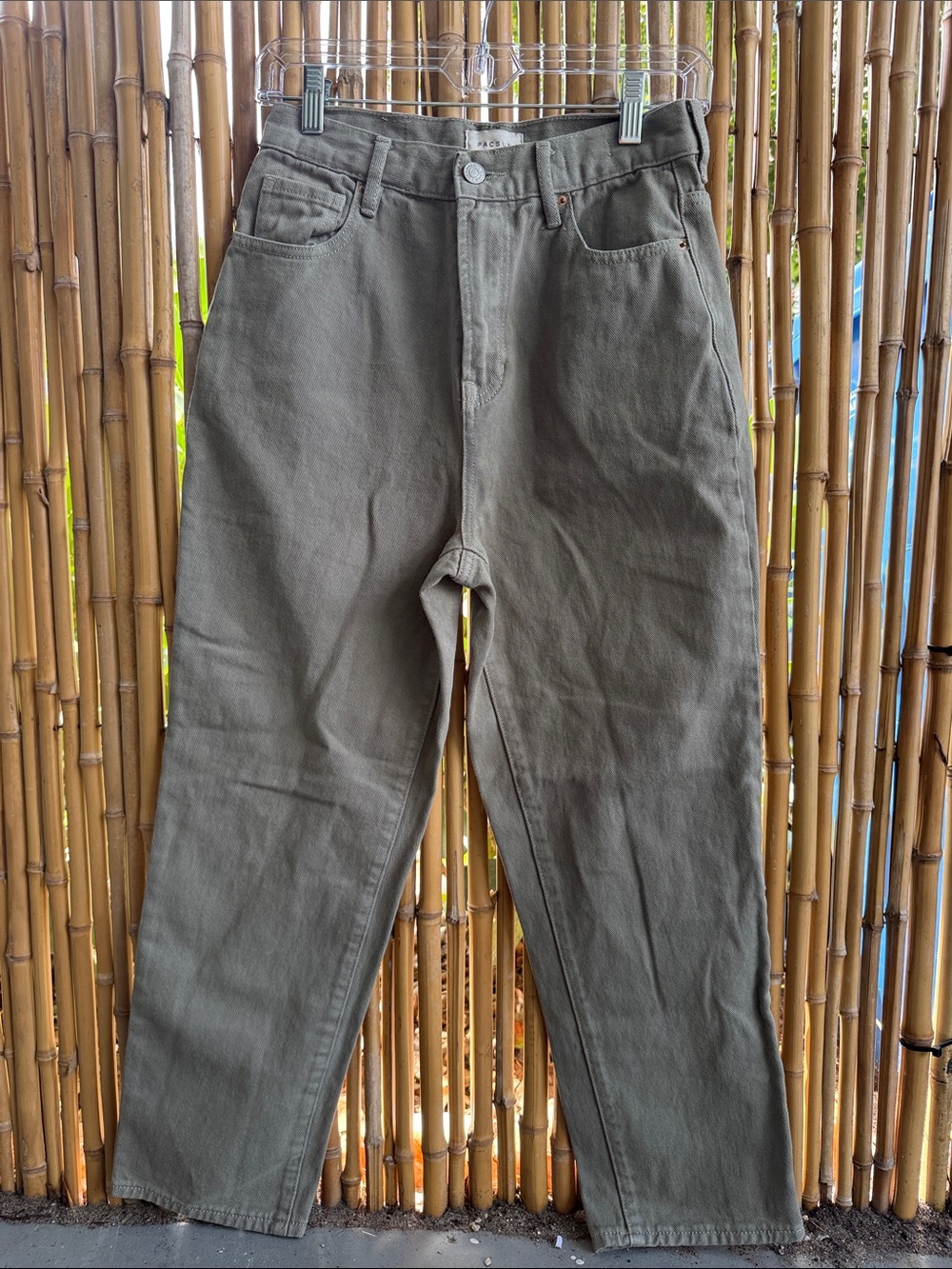 PacSun Relaxed Straight Jeans in Olive Green